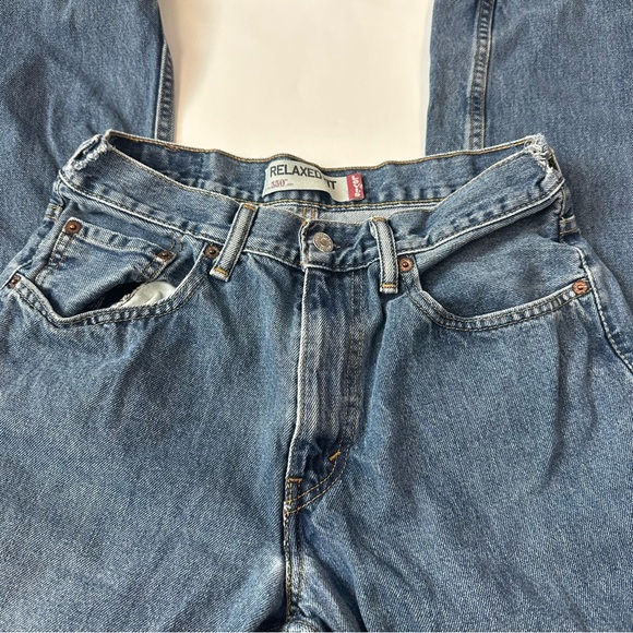 Levi’s 550 Jeans - Picture 3 of 5